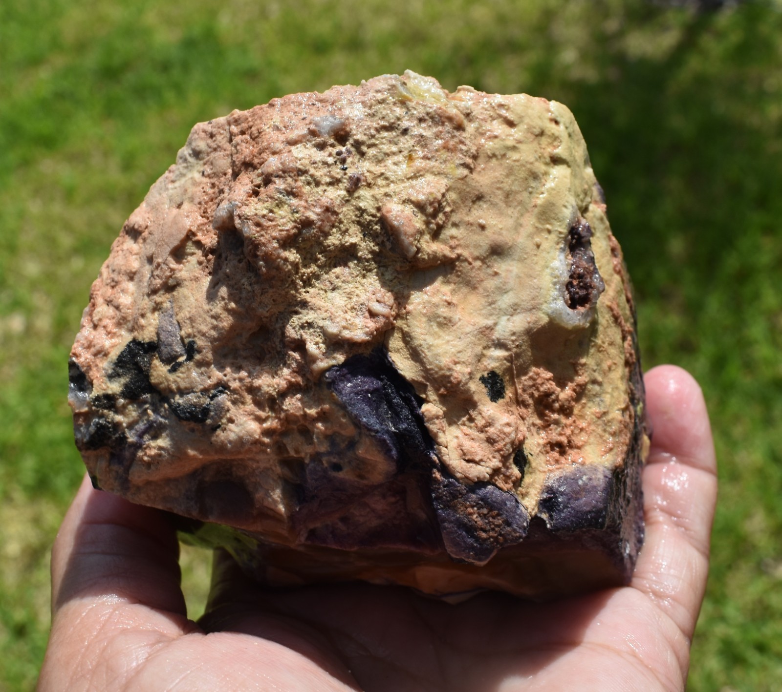 1.02 LB OPALIZED TIFFANY STONE ROUGH, Bertrandite, FLUORITE (POU)