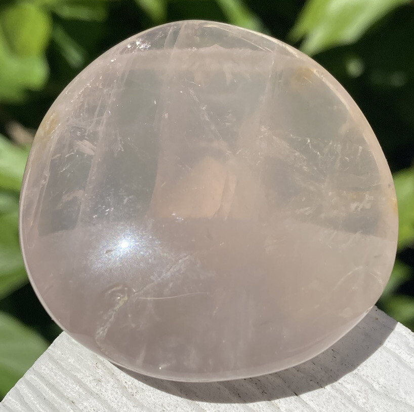 Handmade Polished PINK ROSE QUARTZ Healing Crystal Palm Stone MADAGASCAR 2.04″