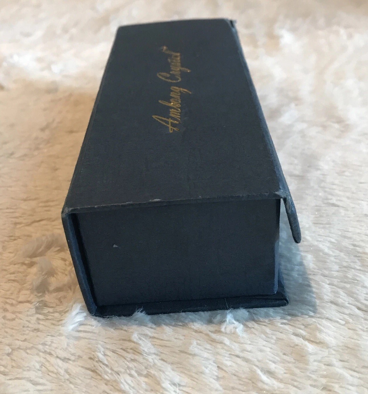 Amlong Optically Clear Crystal Triangle Bar Minimalist Original Box- Rare