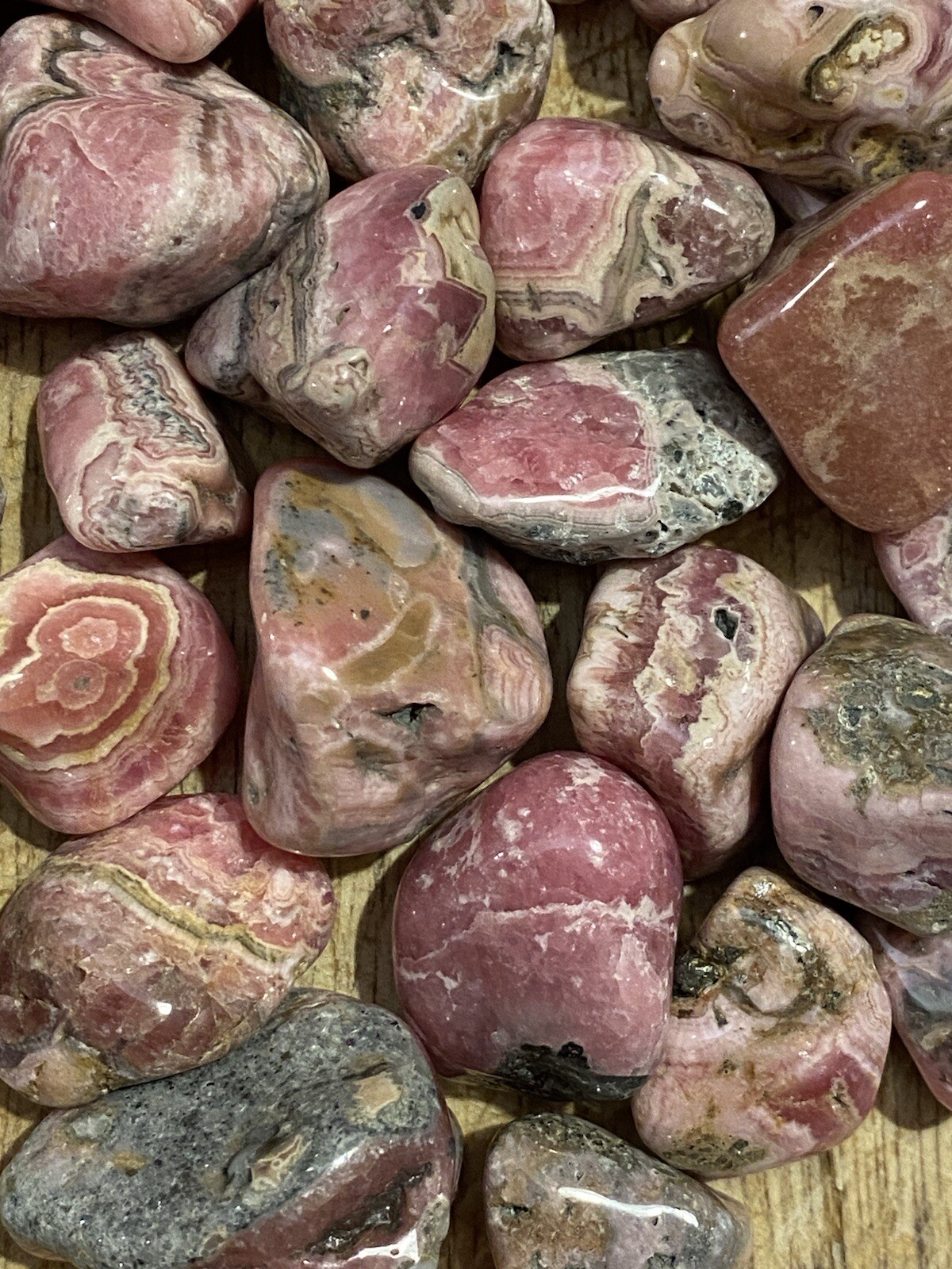 Rhodochrosite Tumblestones AAA+ : Love / Compassion / Light Argentina
