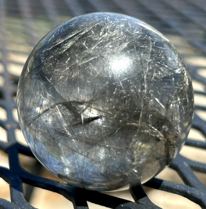 Quartz Sphere With silver (Gray) Rutile and Rainbows 83g/39mm