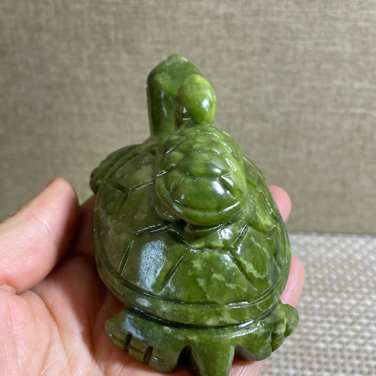 228g hsiuyen jade Quartz Hand Carved tortoise skull Crystal Healing