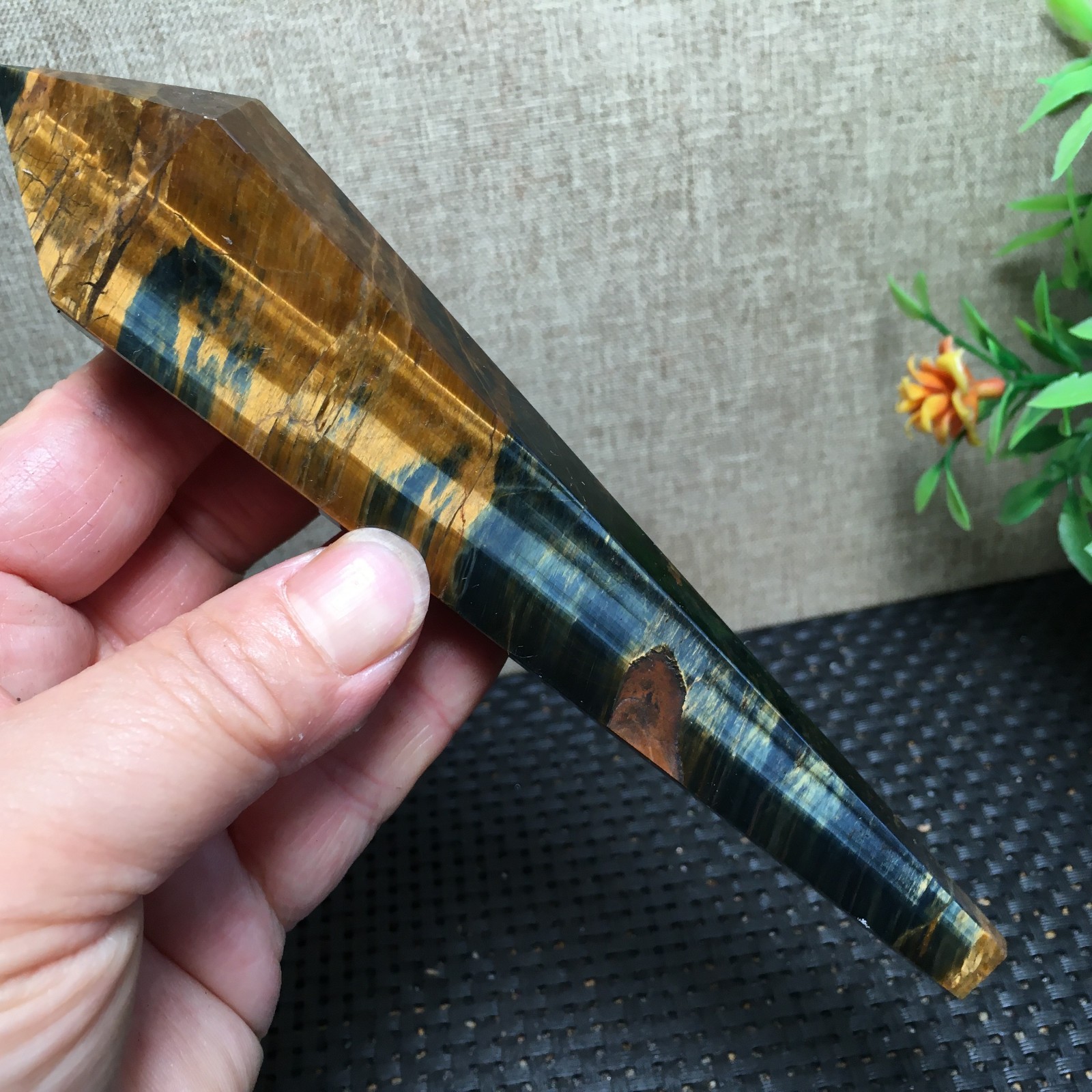 148g natural tiger-stone Quartz Crystal Wand Specimens fb1538
