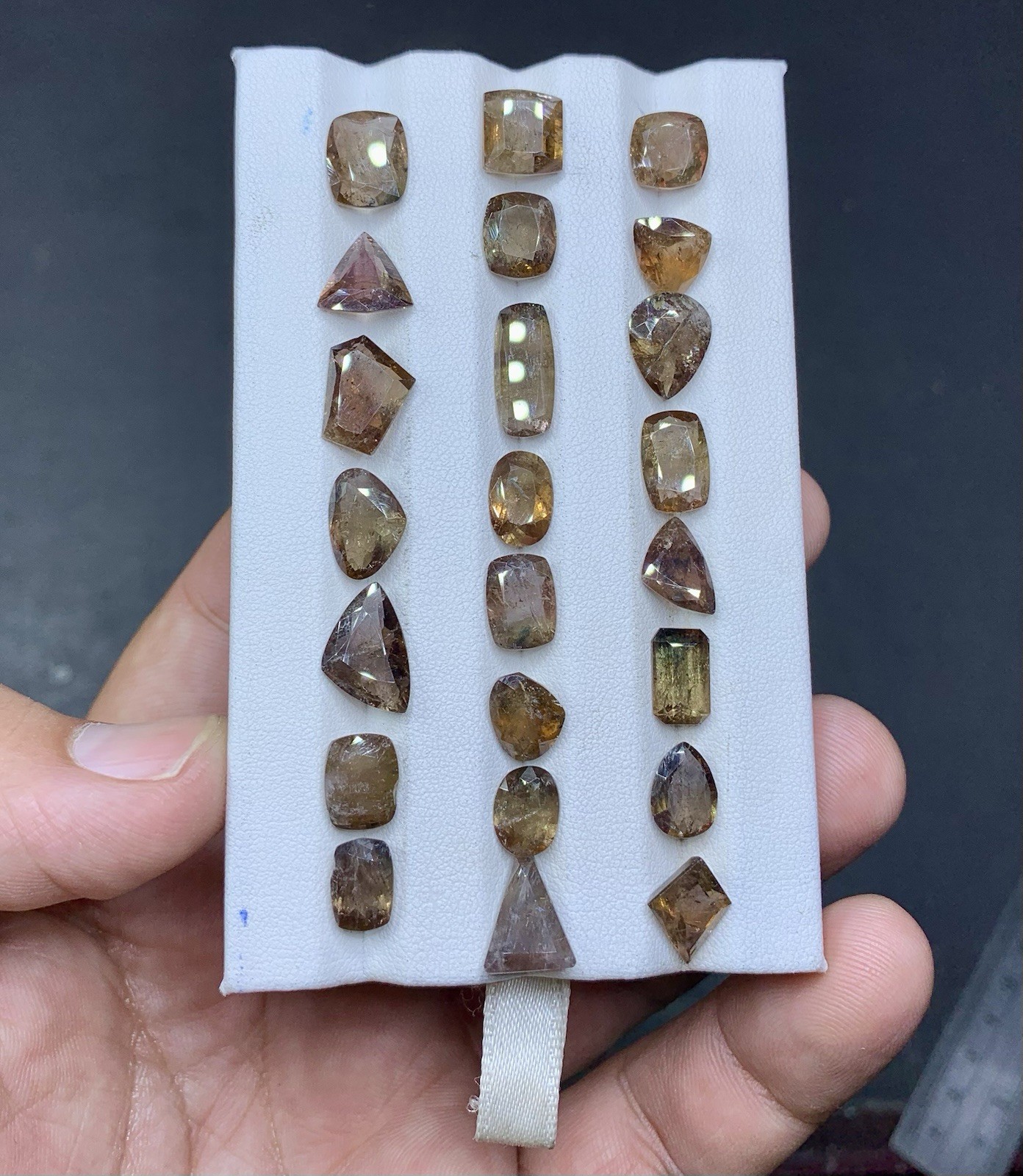 Axinite Rare Gemstone 80 Carats, rare Minerals, Birthday Gifts, Anniversary