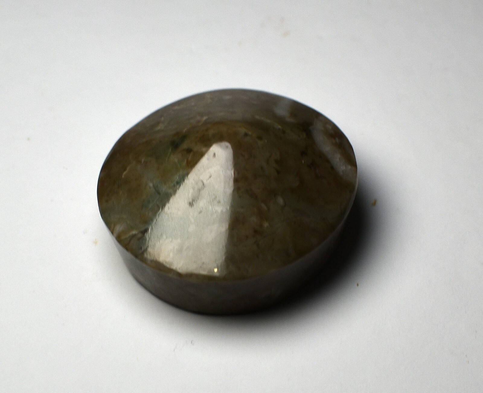 Natural Flowering Jade Blue Olive and Brown Setting/Display with Setting Options