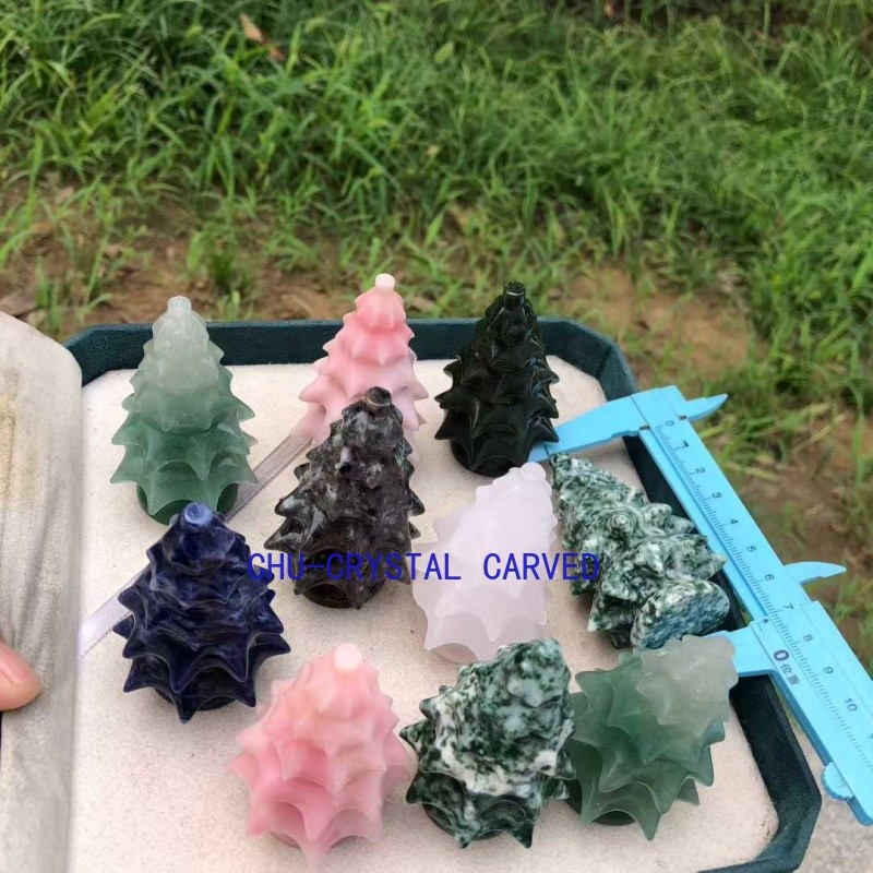 ‌Natural Crystal Christmas Tree Handmade Quartz Carving Holiday Gift for Family‌