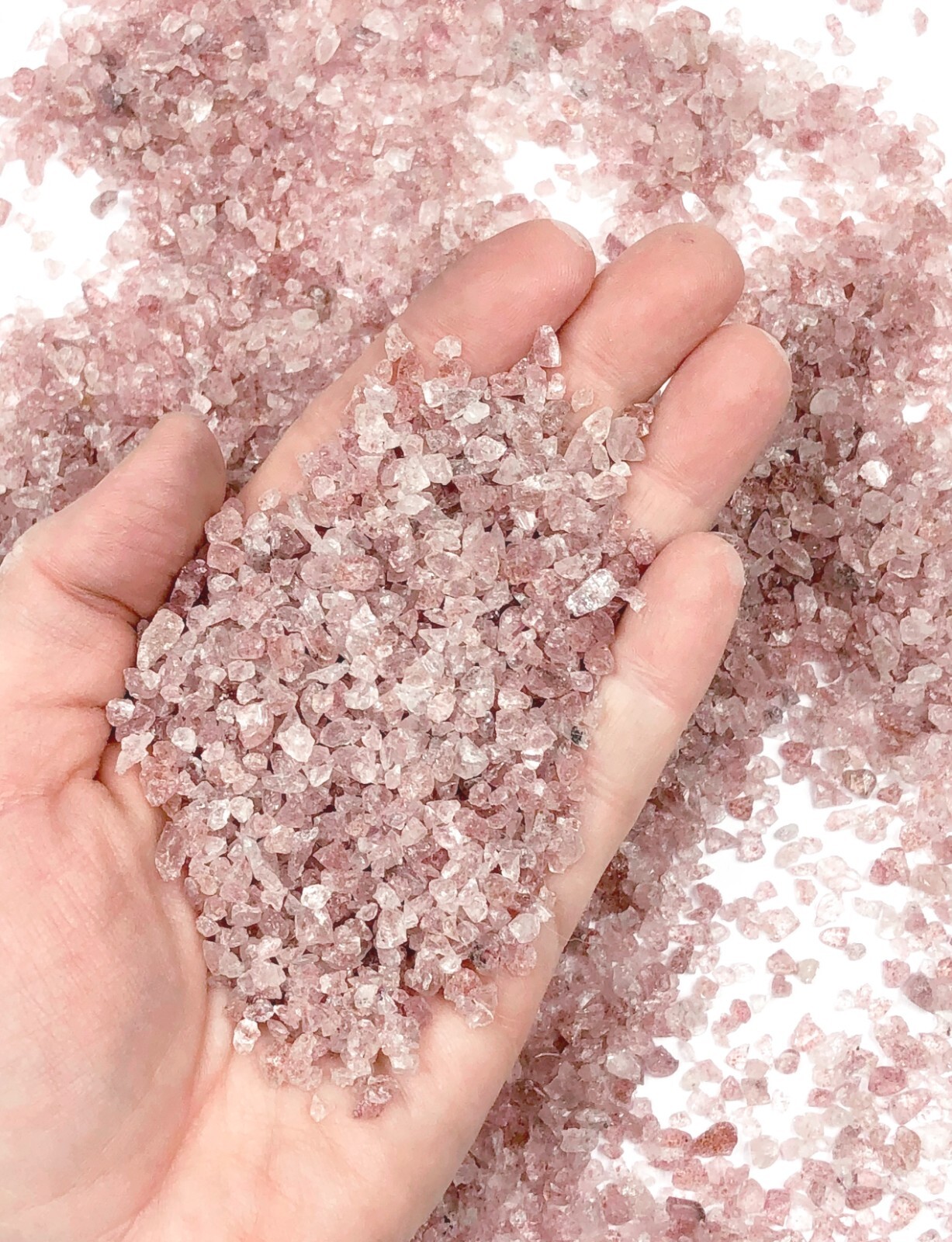 Crushed Strawberry Quartz Chips, 4mm-2mm, Crushed Gems for Resin Art & Crafts