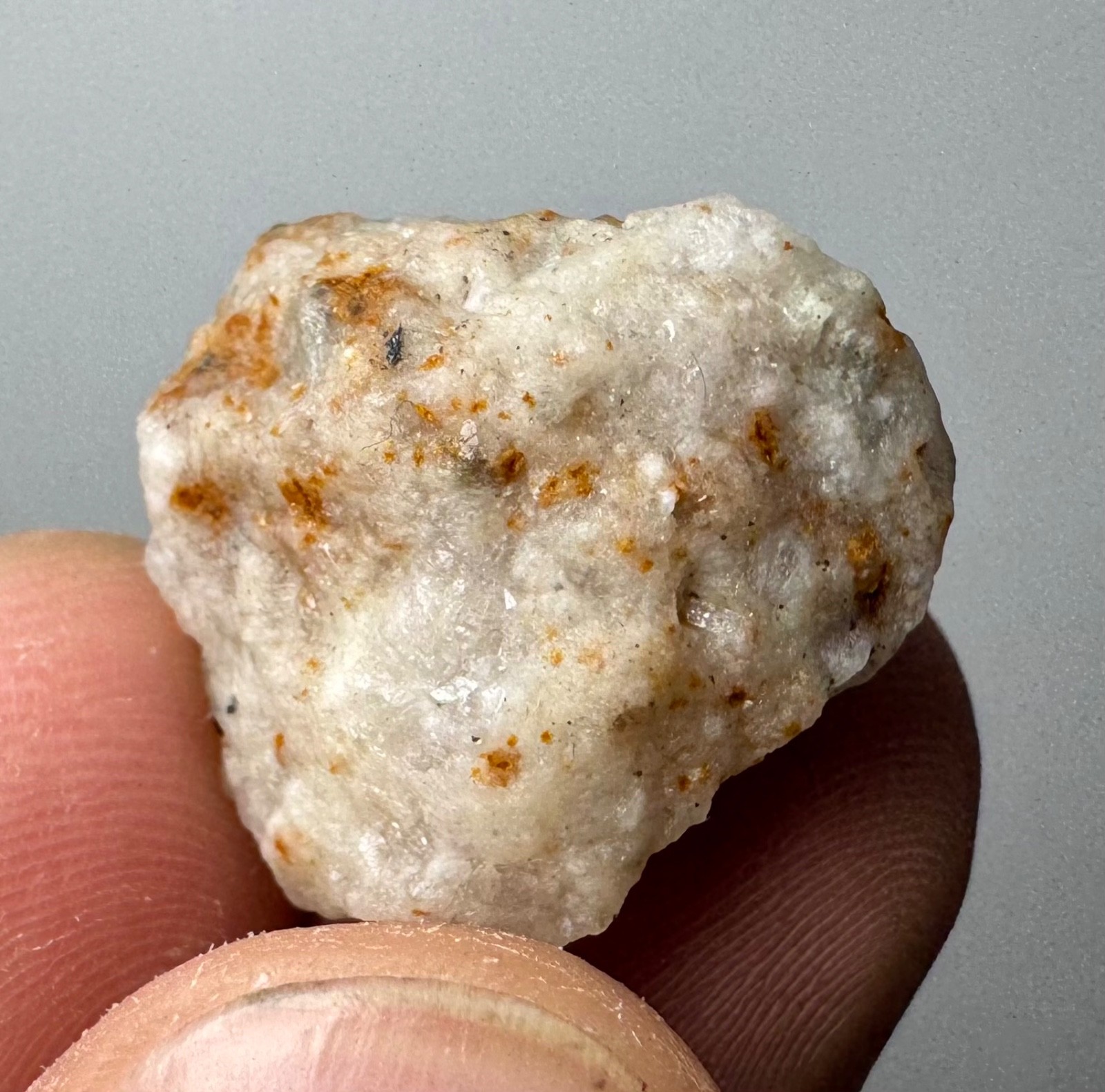 22 Ct Natural Emerald Crystal on Calcite From Panjshir Vally Afghanistan