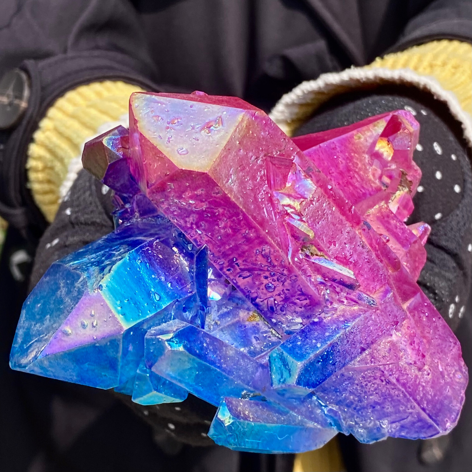 1.27LB Rainbow Titanium Quartz Crystal Treatment Cluster Decorative Gift