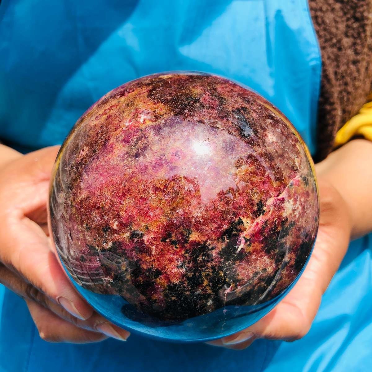 5.47LB Natural Rose Grey Crystal Ball Quartz Crystal Reiki Healing Stone 4794