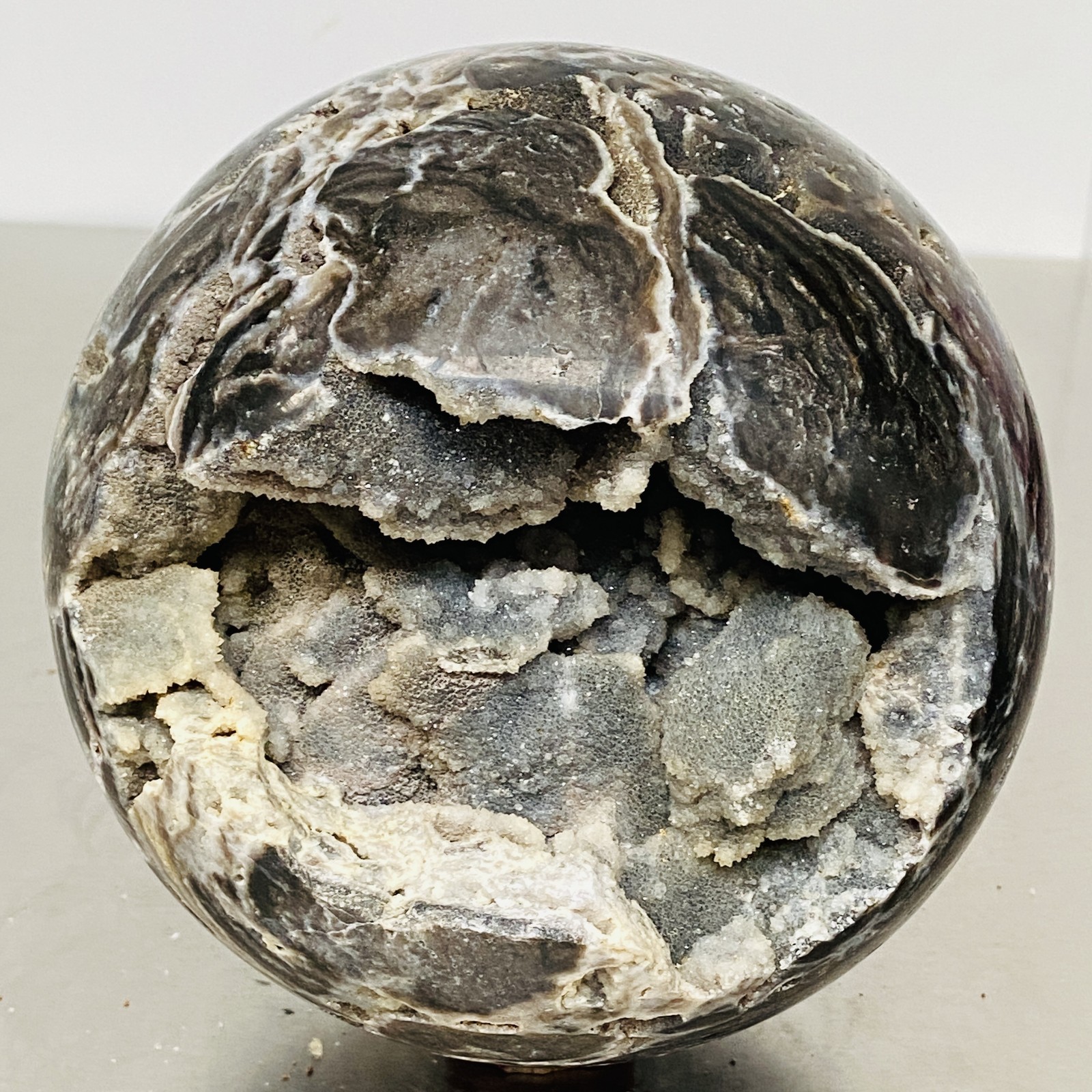 Natural sphalerite crystal cave quartz Sphere healing ball Specimen 4660G