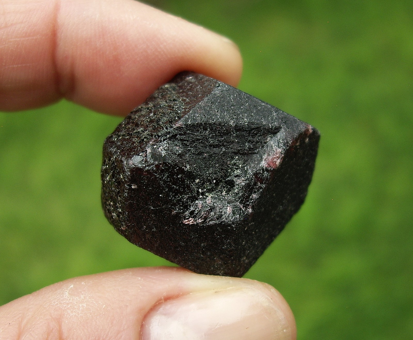 Deep Red Medium Large Garnet Crystal (Almandine ) 29.8g