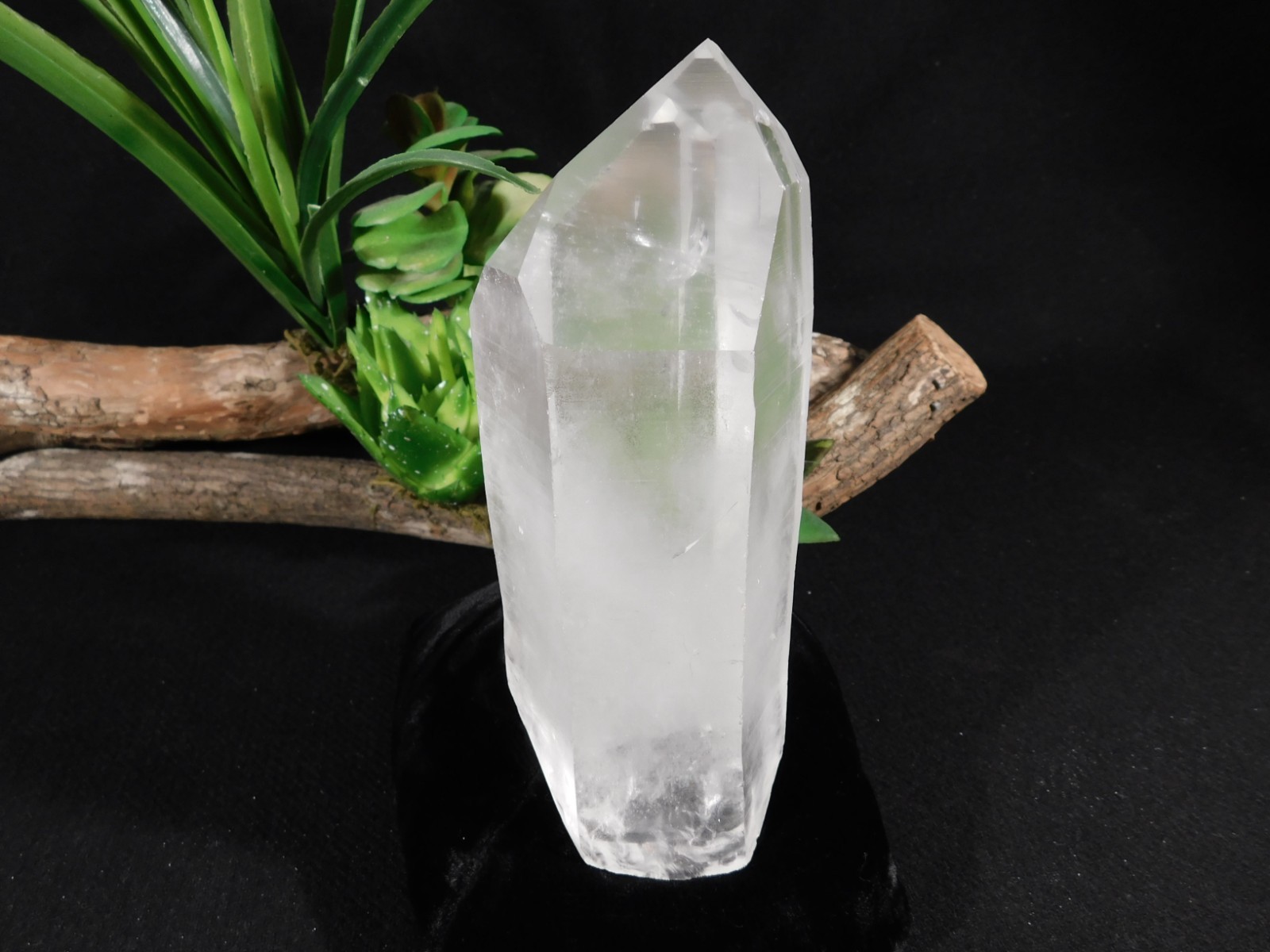Big! Semi Translucent LEMURIAN Quartz Crystal From Brazil 710gr