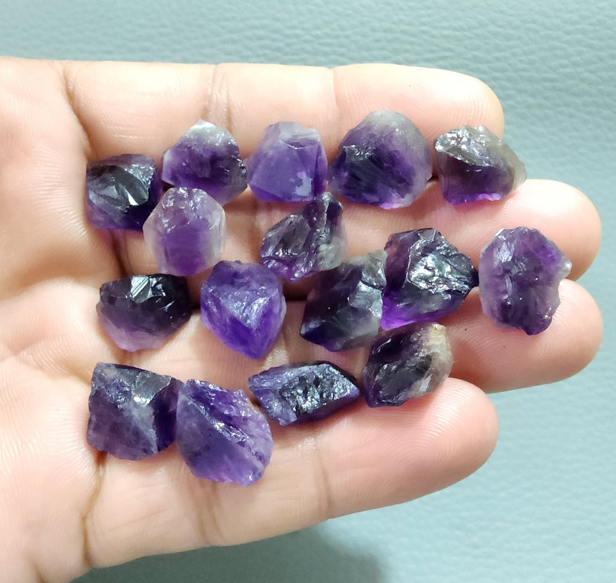 16 Pcs Ultimate Purple Amethyst Rough Gemstone Raw Size 12-15 MM Crystal Rough