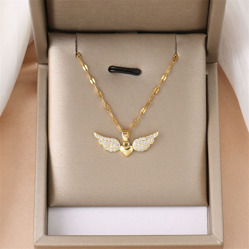 Women’s Fashion Jewelry Cubic Zircon Gold Love wings Pendant Necklace 1PC