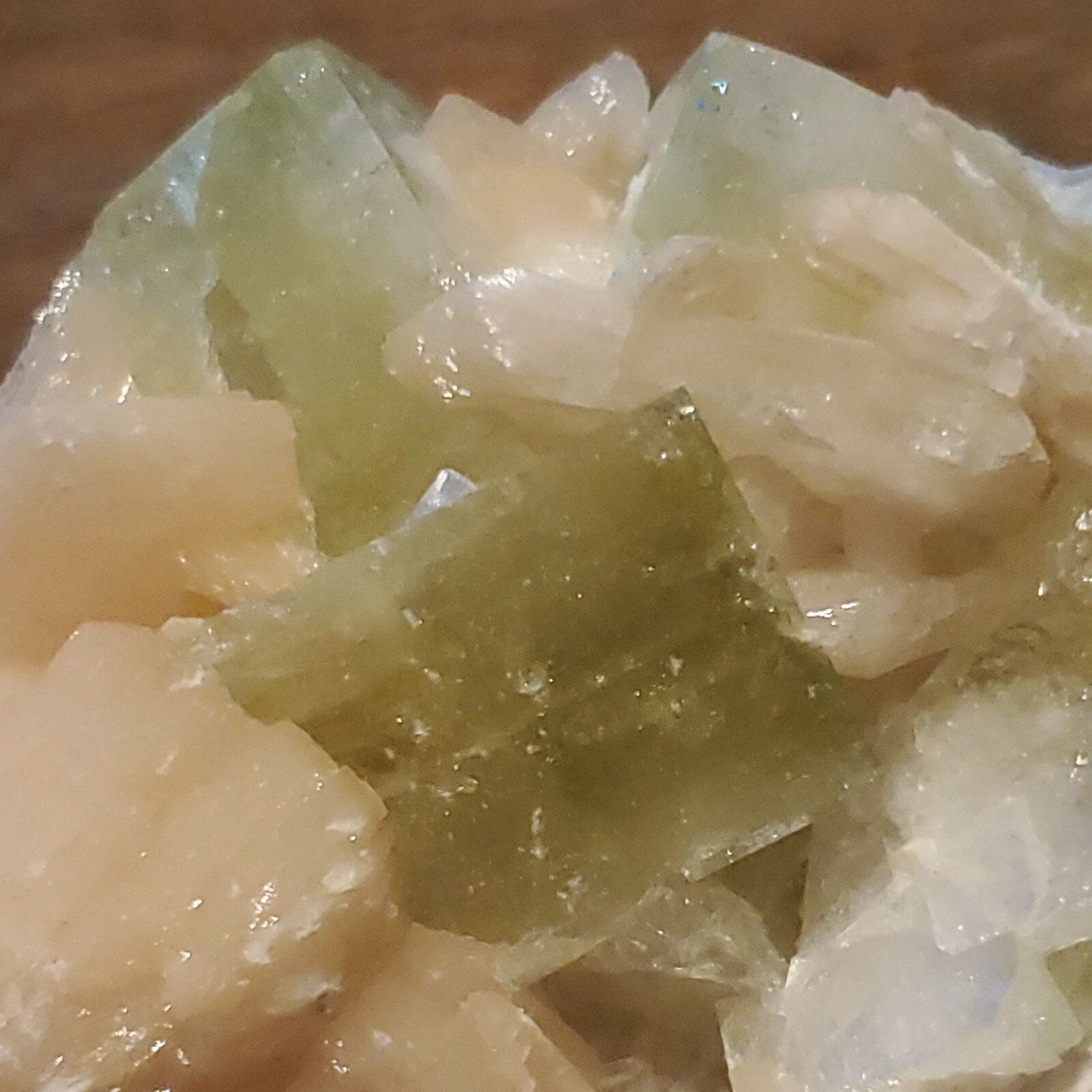 Green Apophylite and Stilbite Specimen Approx 3lb .8oz, 6 x 4 x 3.5in
