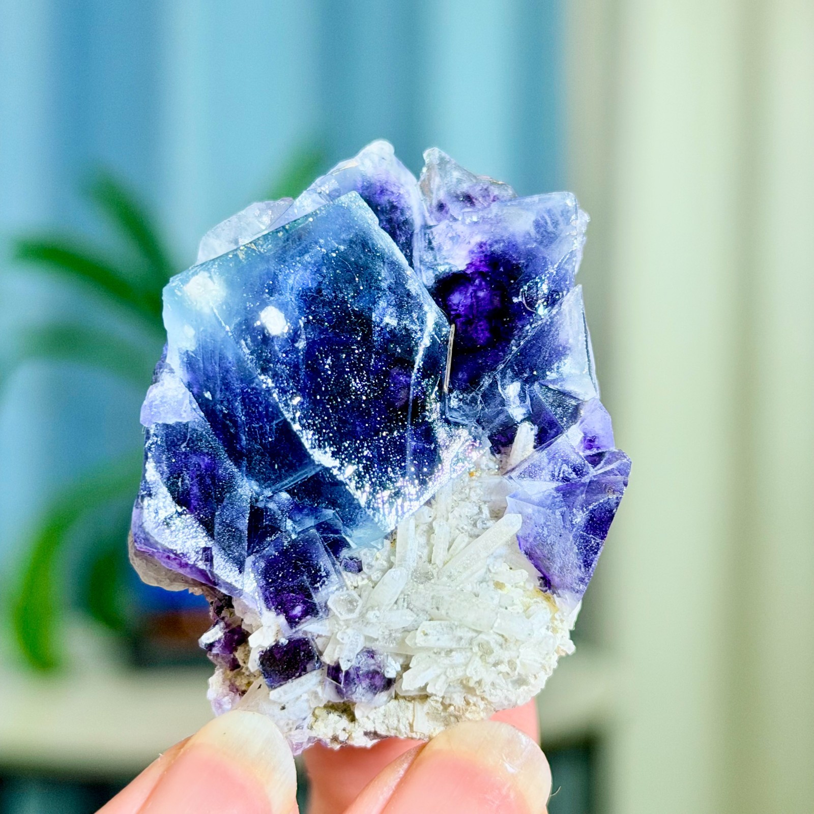 56G Rare Transparent Purple Cubic Fluorite with Clear Crystal Mineral Sample