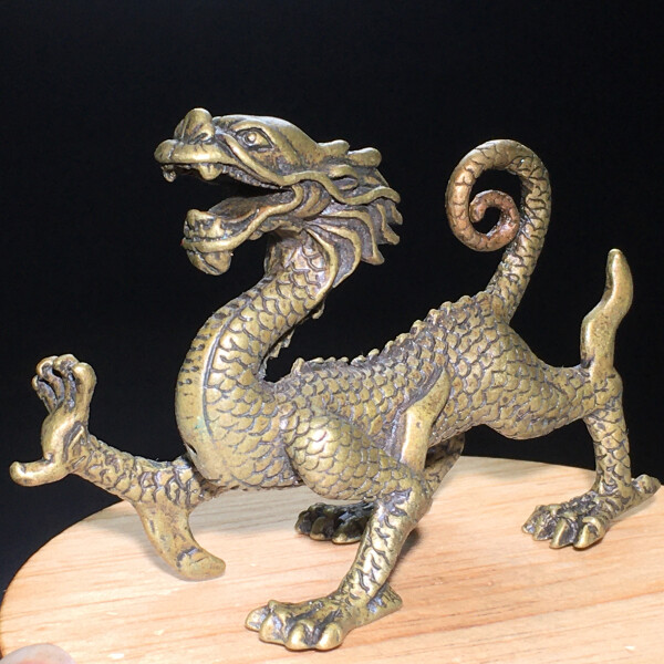 105g Ancient Chinese Handcrafted.Brass Exquisite.Perfect dragon sculpture.gift