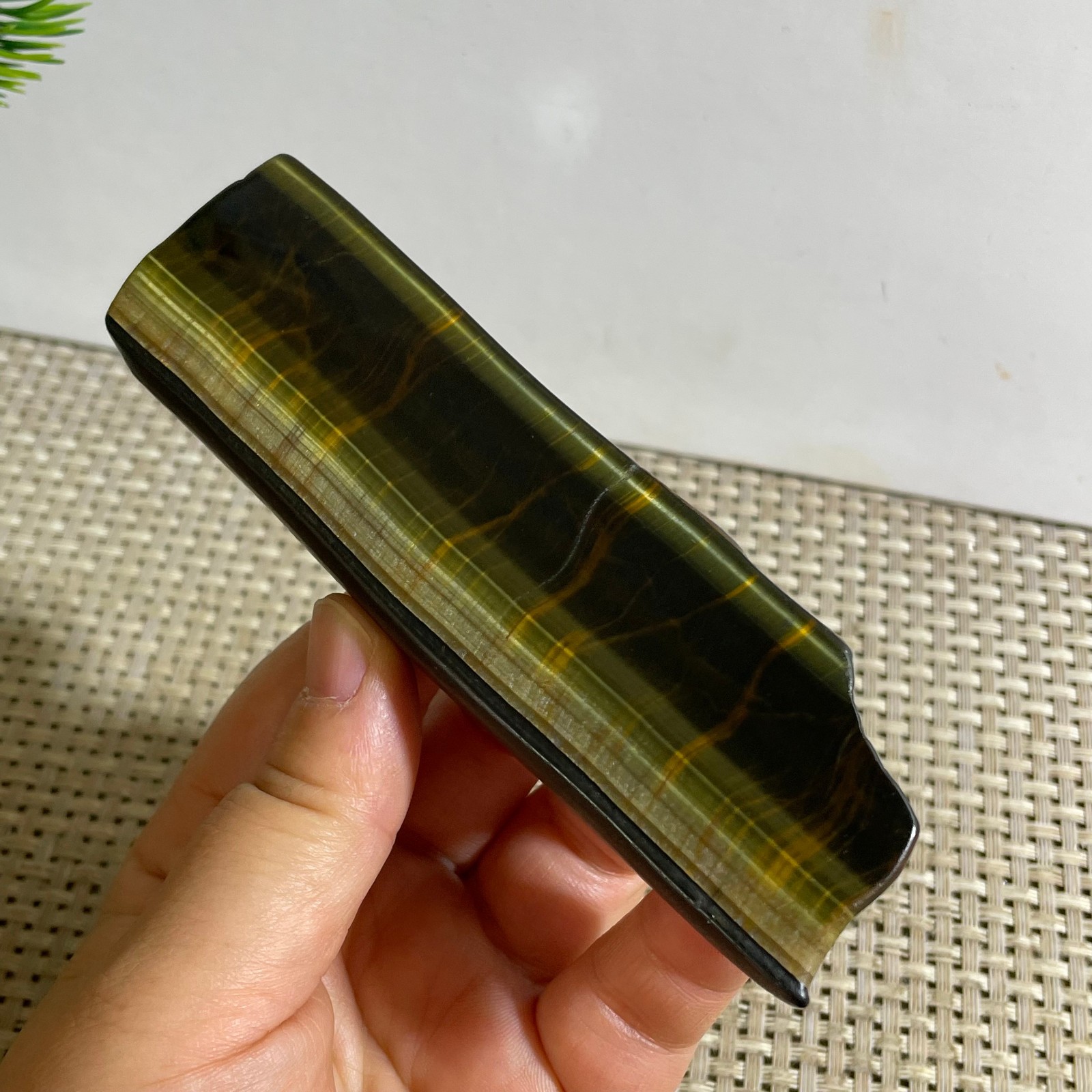 120g Natural tiger’s-eye Rough Raw Stone Rock Specimen Reiki healing
