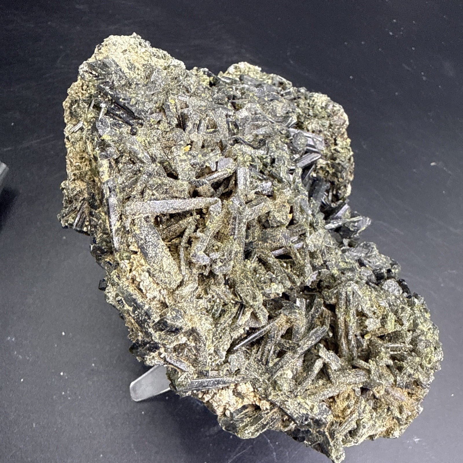 1.6 Lb Large Natural Epidote On Matrix From Pakistan. A+ Specimen,Minerals,Gems.