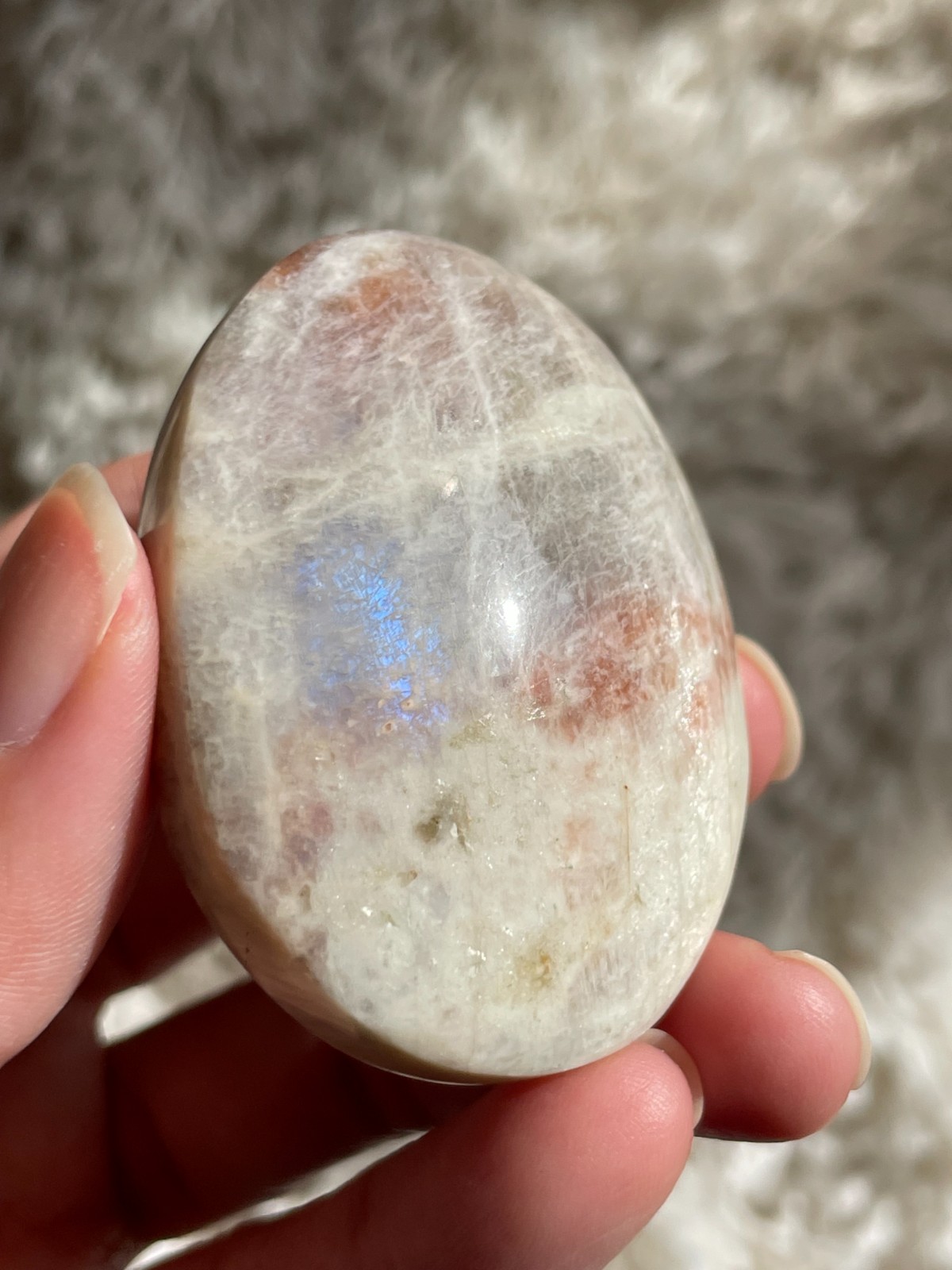 Rainbow Moonstone with Sunstone Palmstone, Medium – Light Flashes (MT)