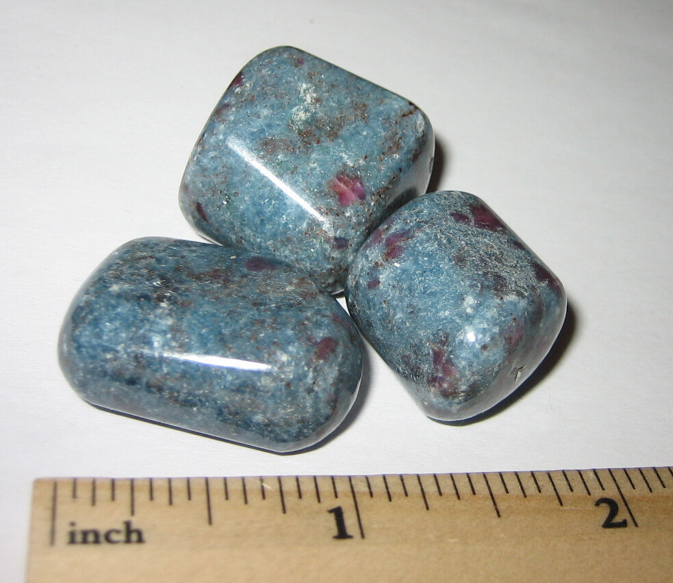 3 TUMBLED POLISHED NATURAL .8″-1.1″ RUBY KYANITE CRYSTAL STONES INDIA ~ 62.7g *2