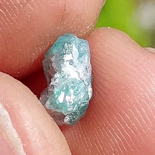 GEM PARAIBA CUPRIAN BLUE TOURMALINE COPPER BEARING BATALHA MINE BRAZIL