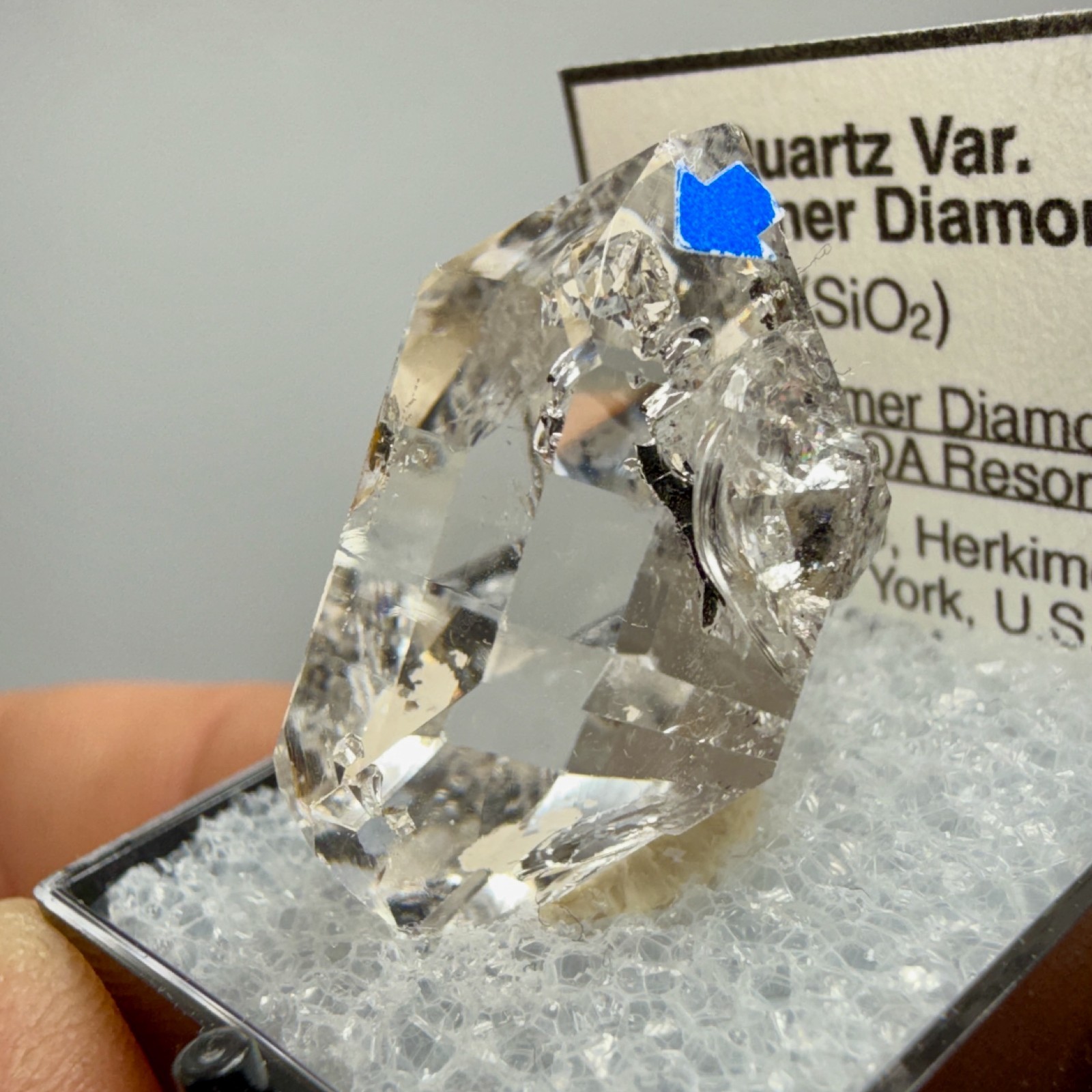 8.63 g Enhydro Herkimer Diamond Gem w/ Moving Gas Bubble, A-Grade Clarity
