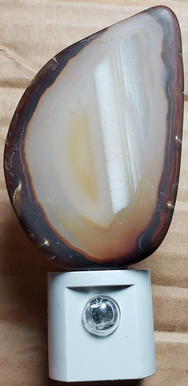 Agate Slice Night light w/ Daytime Sensor 3.5″x1.75″x2″