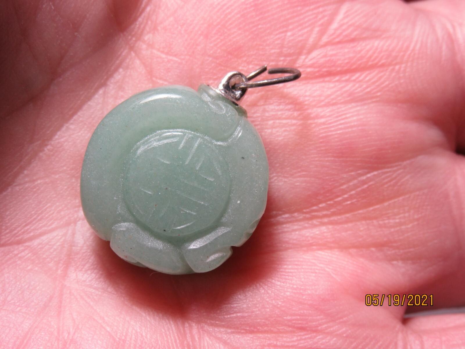 Green Aventurine Chinese Dragon Word Luck Prosperity 1 1/8″ Pendant GA-1