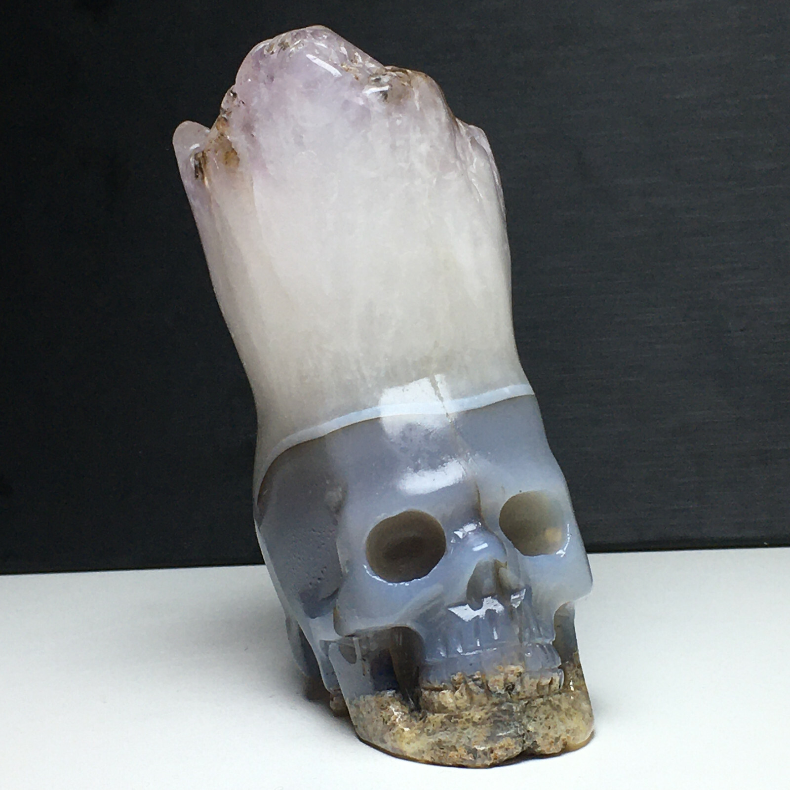 449g Natural Crystal Specimen. Agate Crystal. Hand-carved.The Exquisite Skull.CN