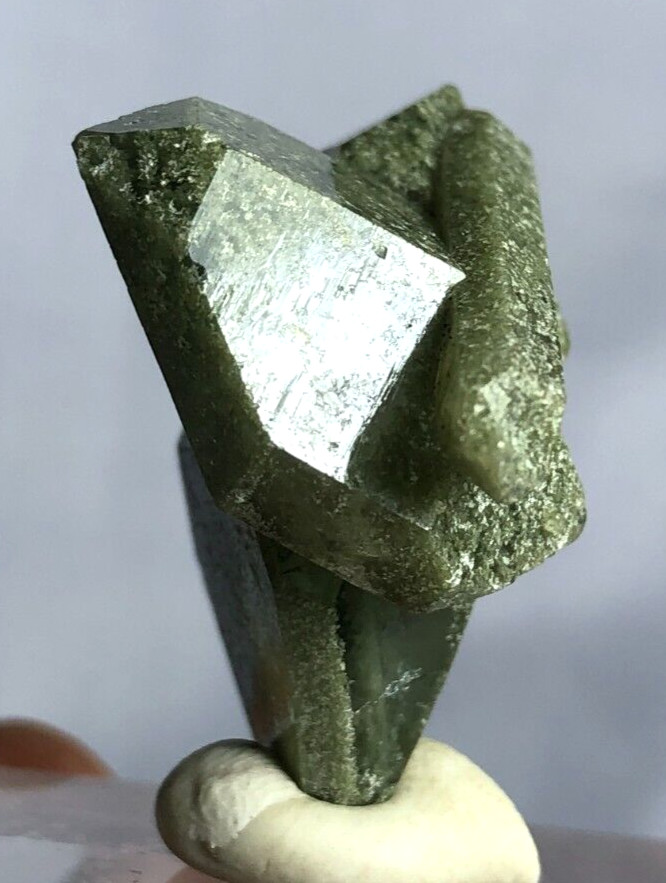 14 Grams Rare Structured Chlorine Quartz Natural Crystal