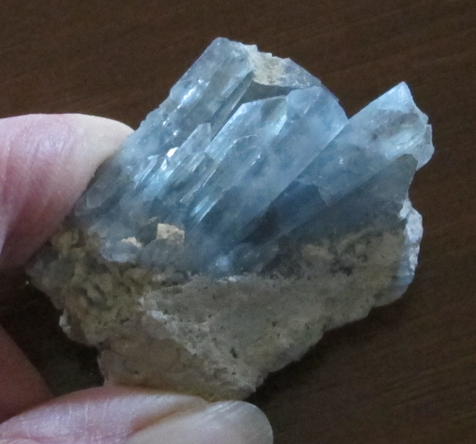 Exceptional Blue Barite – Video * 35 grams * Lovely dark Blue * Stoneham