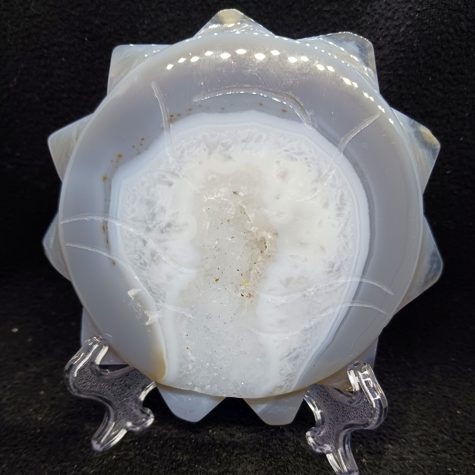 Blue Agate Crystal Sun Carving Large Natural Polished Agate Druzy With Stand