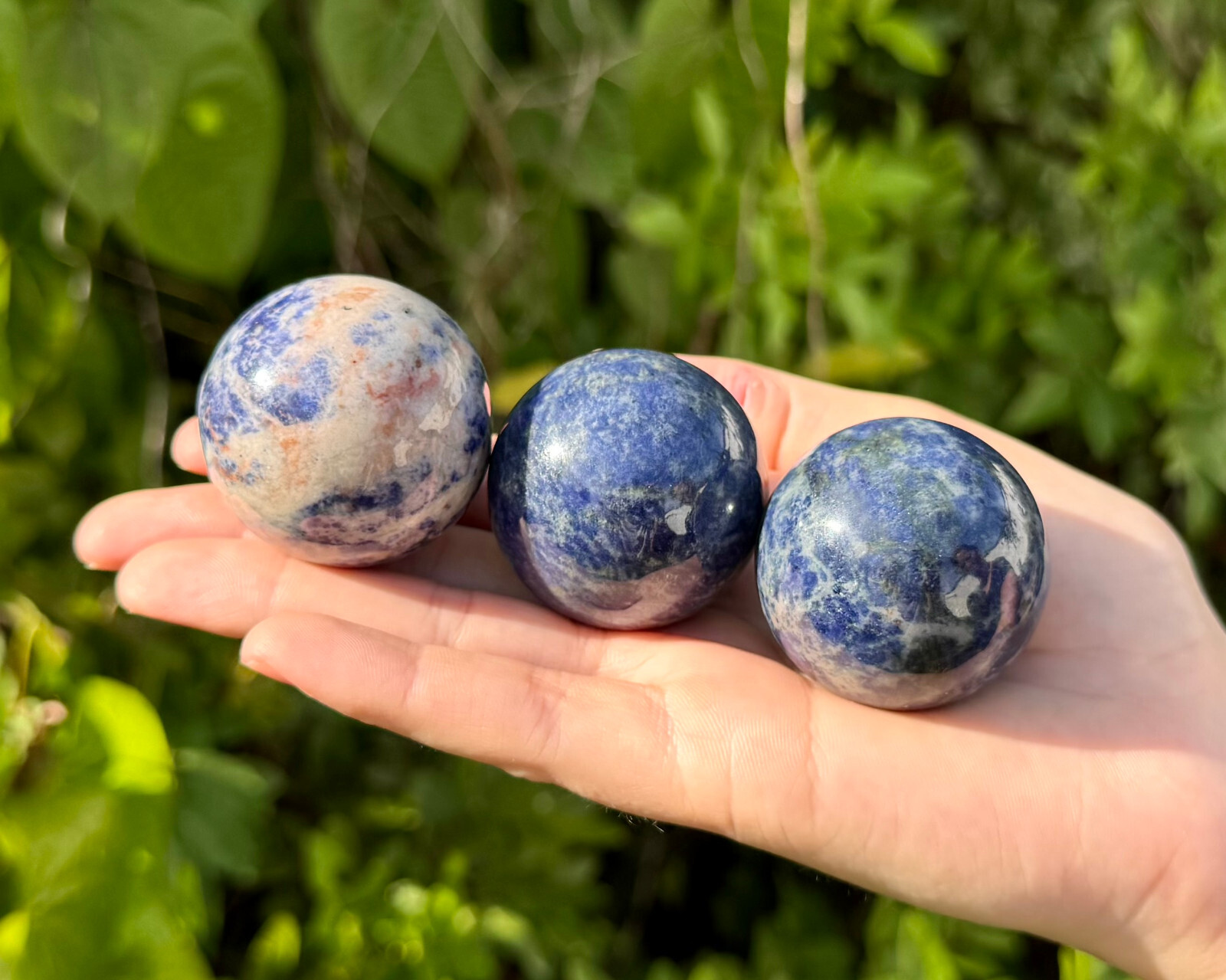 Sodalite Crystal Sphere & Stand, 1.5″ Polished Sodalite Sphere (Crystal Ball)