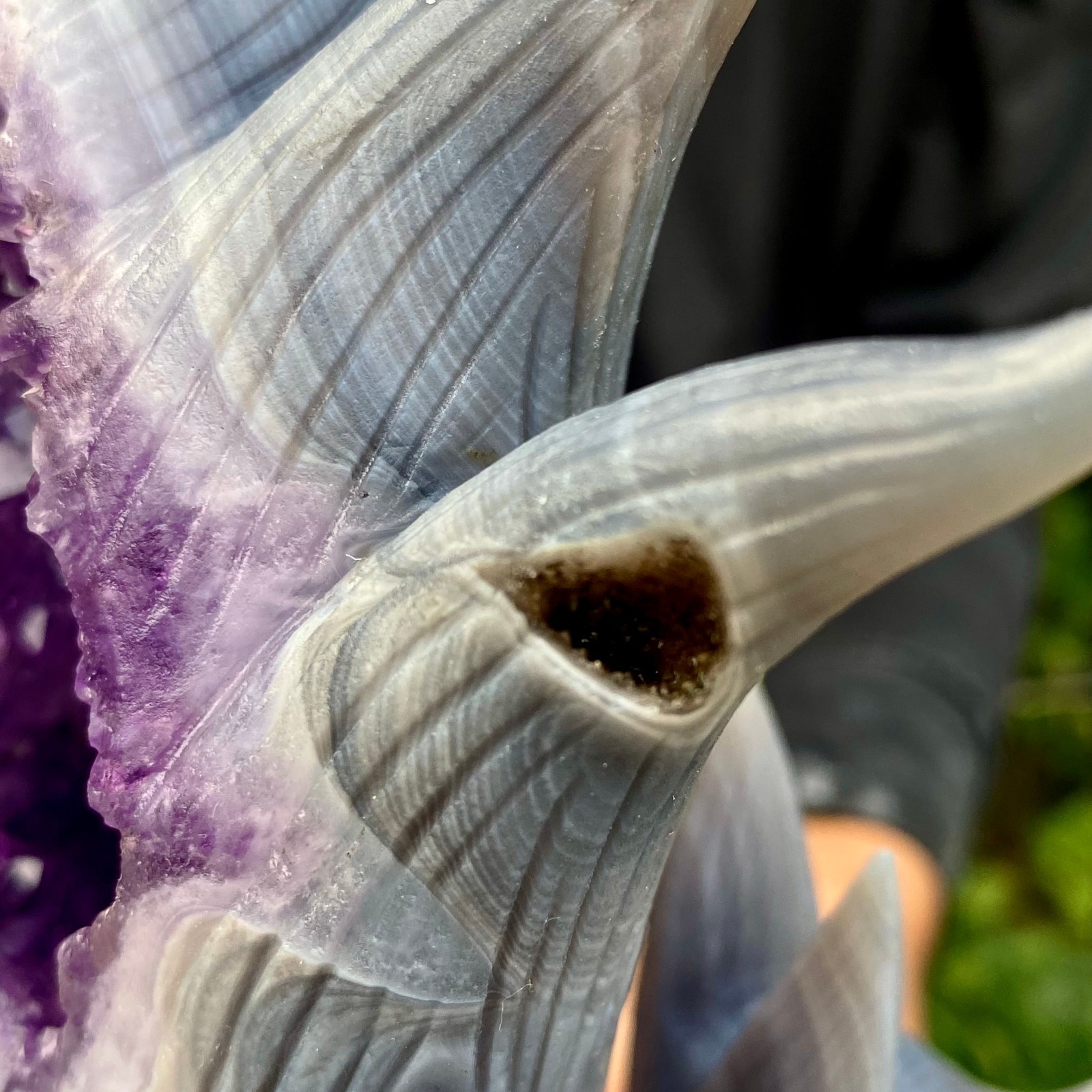3.99LB Natural Agate Geode Hand Carved Nine-tailed Fox Quartz Crystal Decor