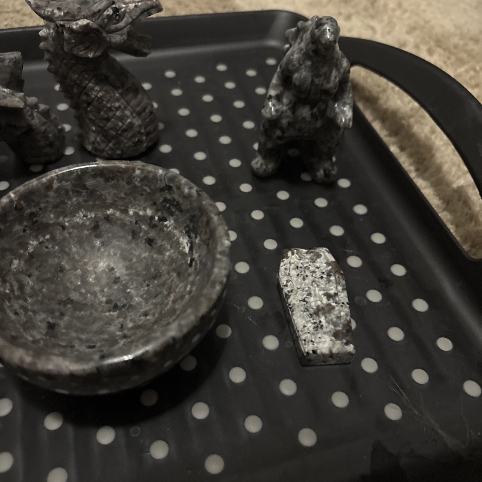 Lot Of 7 Yooperlite Crystals Alien Skull Dragon Godzilla Snake Bowl Gravestone