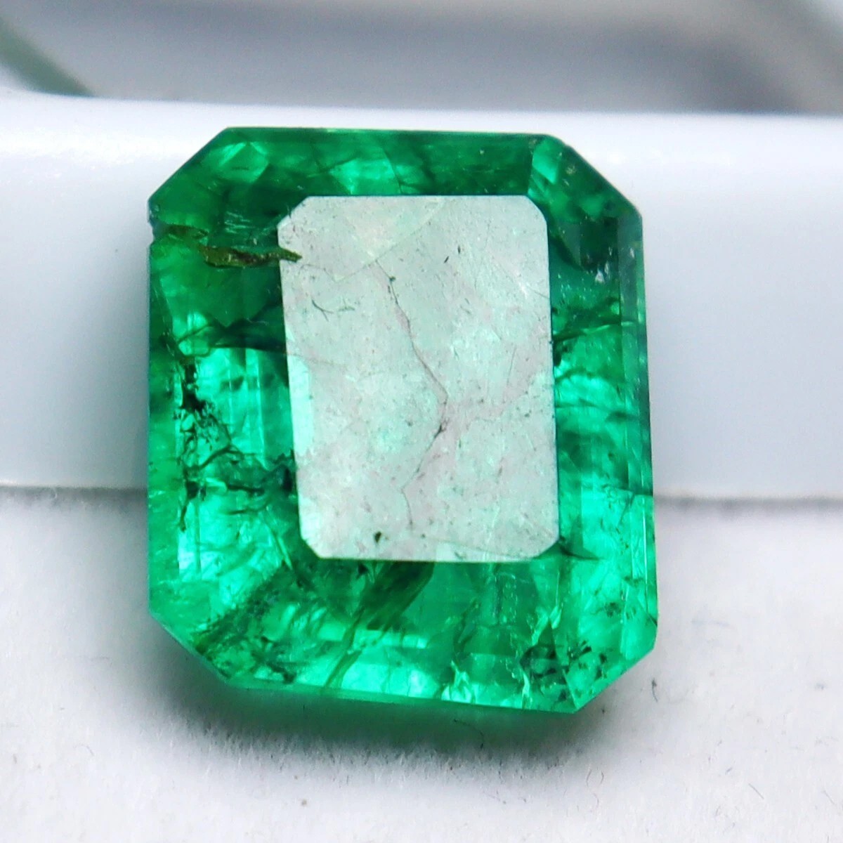 AAA Certified Natural Colombian Green Emerald Emerald Cut Loose Gemstone 9 Ct