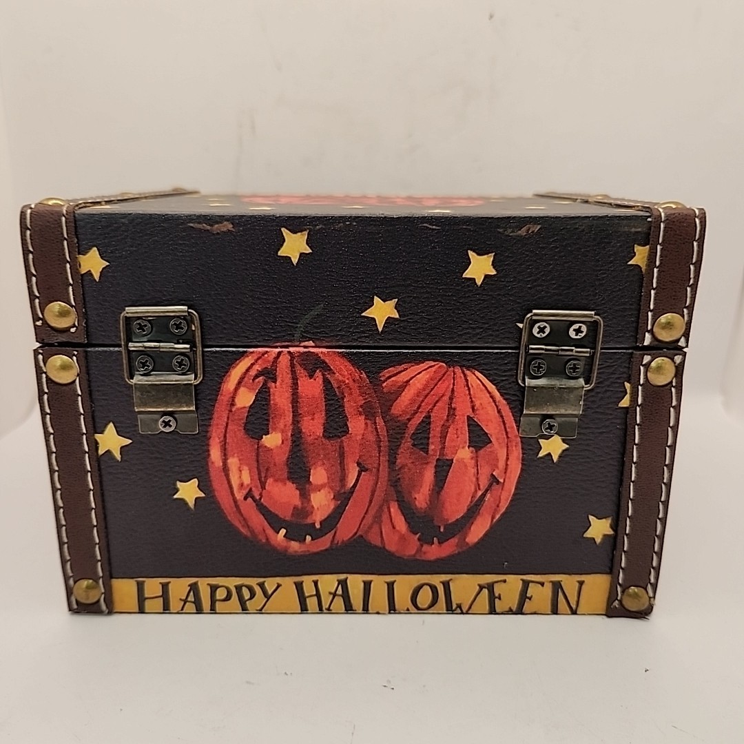 NEW Kiki Crystal Halloween Crystal Mystery Gift Box. “Pumpkin”