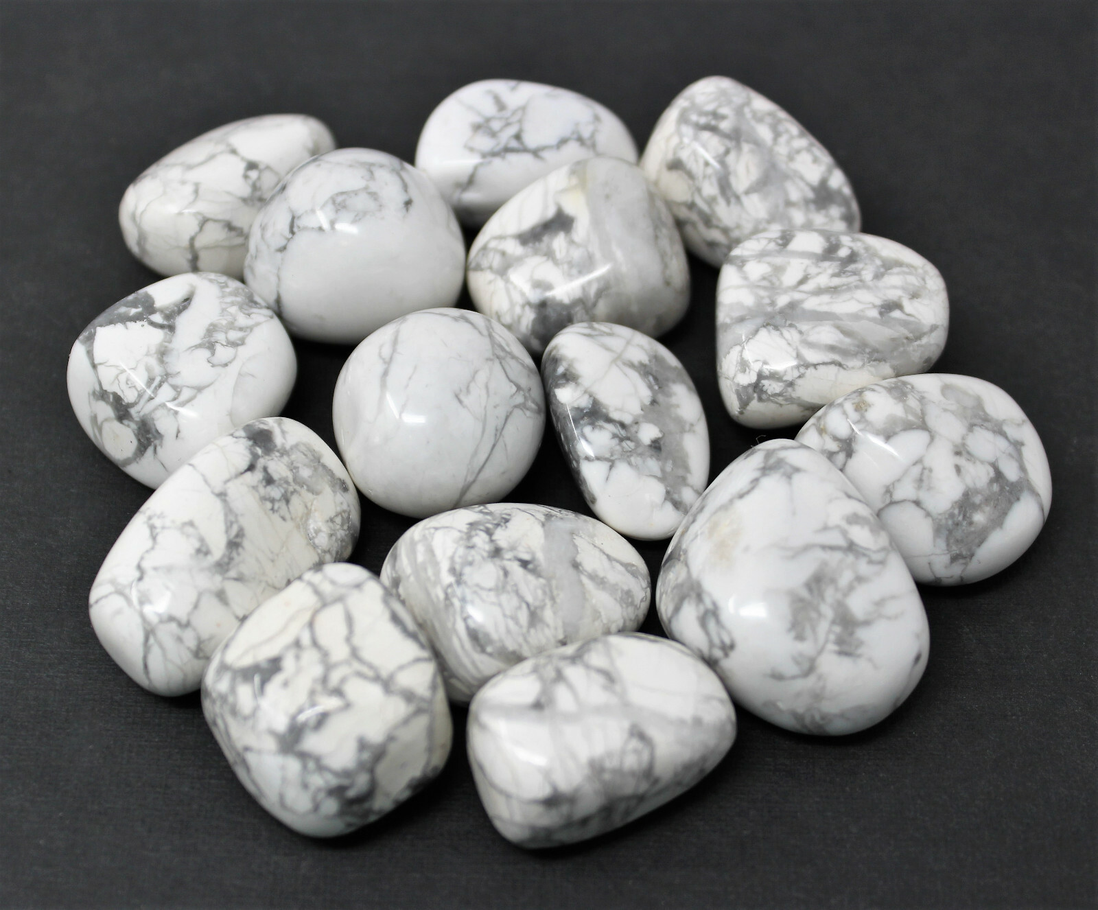 1 Large White Howlite Tumbled Stone (Crystal Healing Reiki Gemstone)