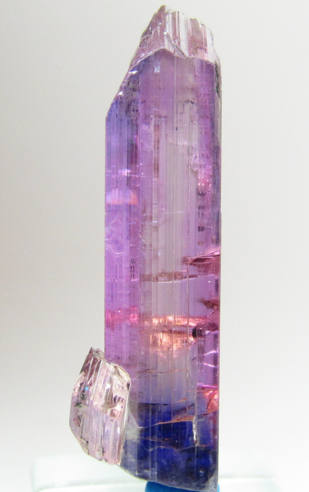EXTRAORDINARY ELONGATED UNIQUE FINE GEM PINK TANZANITE CRYSTAL!!! TANZANIA
