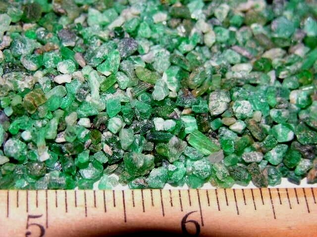 Emerald crystal Zambia mine rough darker green small piece 20 carat lots