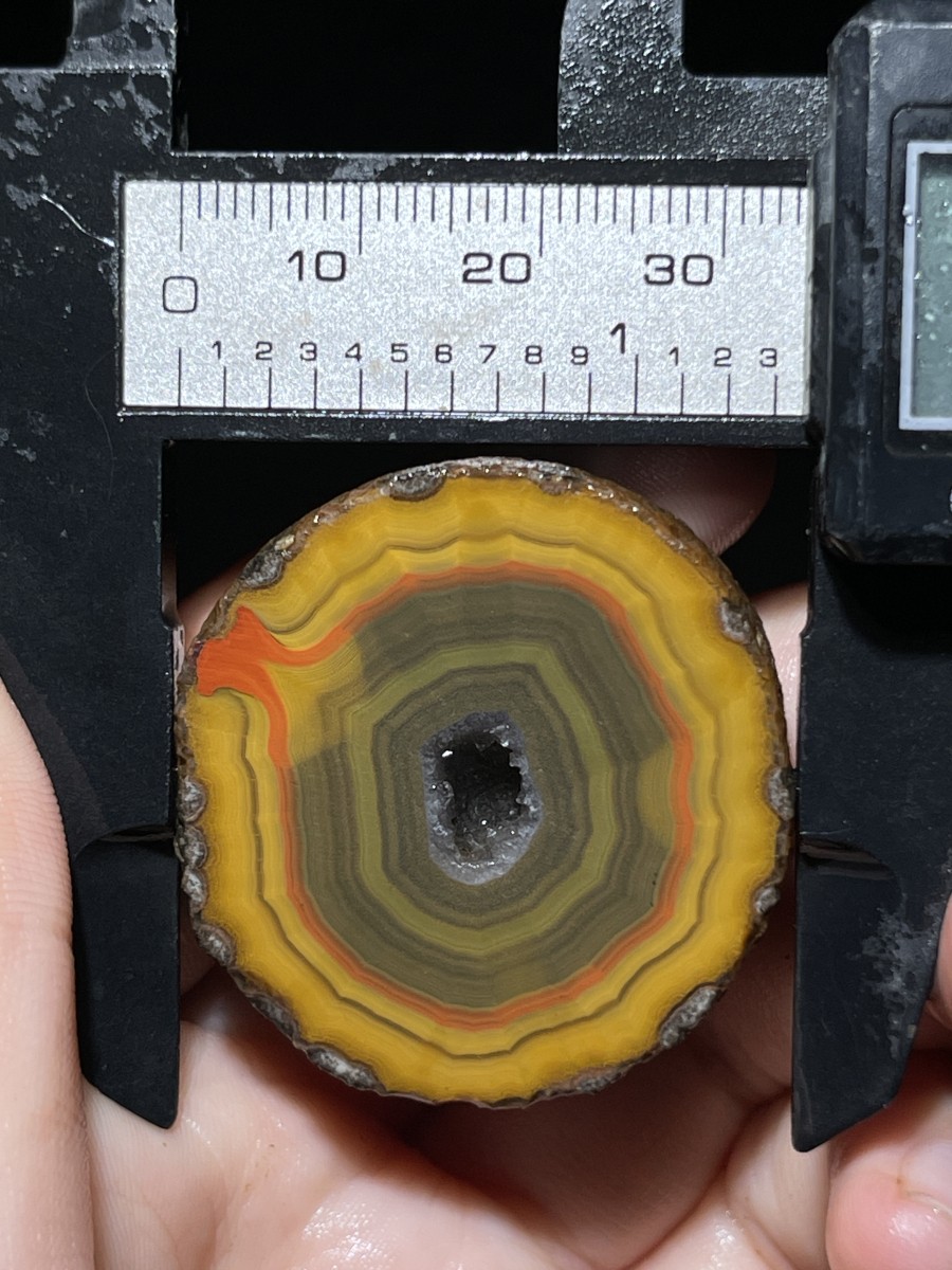 1pair Chinese natural Warring States Red agate crystal hole crystal 73g A38