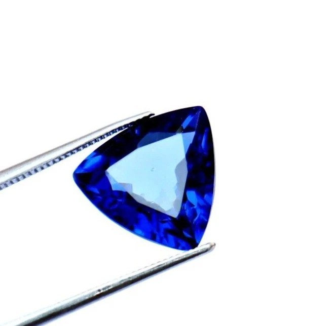 Trillion Shape AAA+ Natural Loose Gemstone Blue sapphire Gemstone 9 Ct