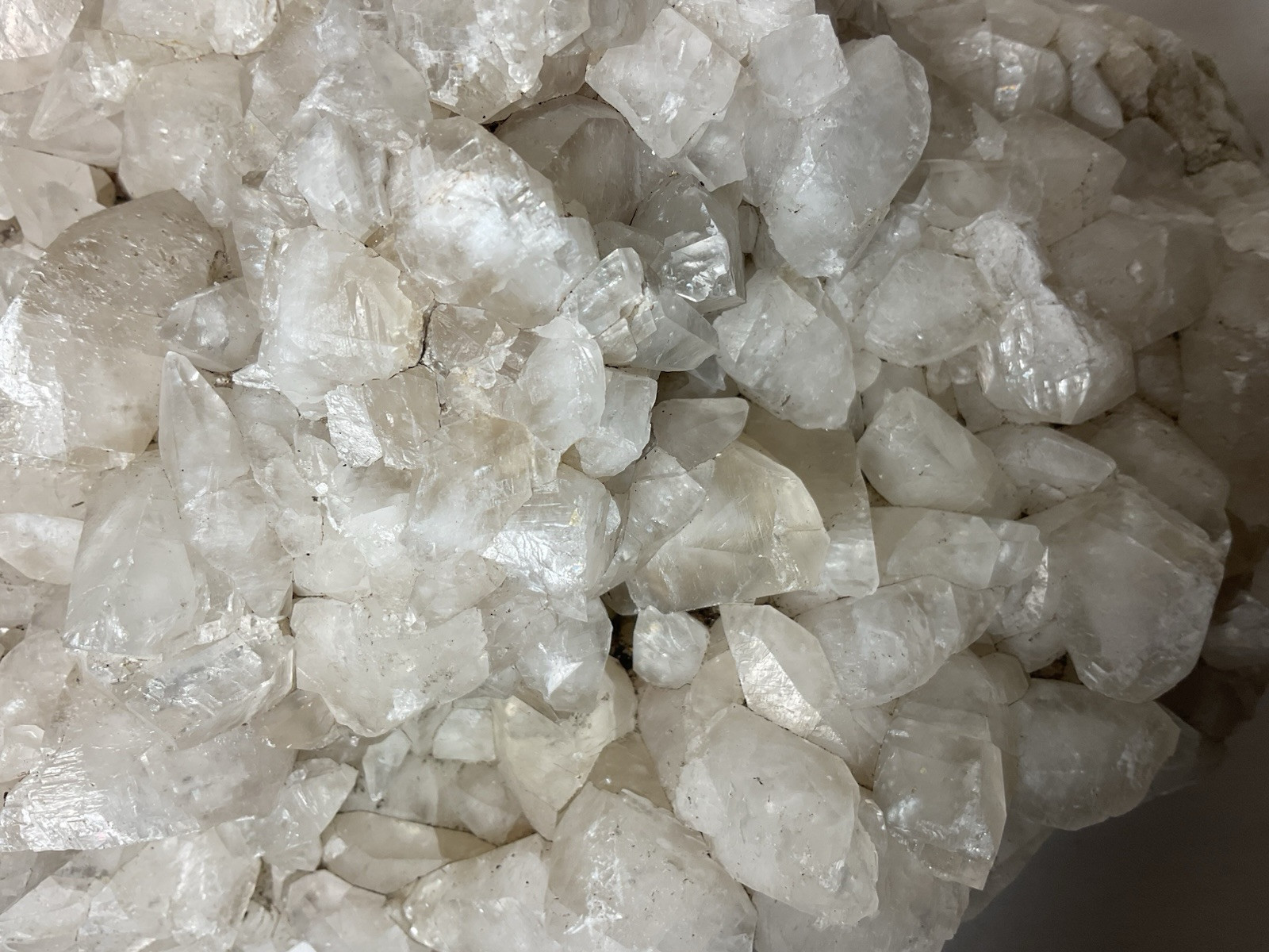 8 Ib 3 Oz Large Natural Quartz Crystal Cluster Specimen 9.5”x6”x4.5”