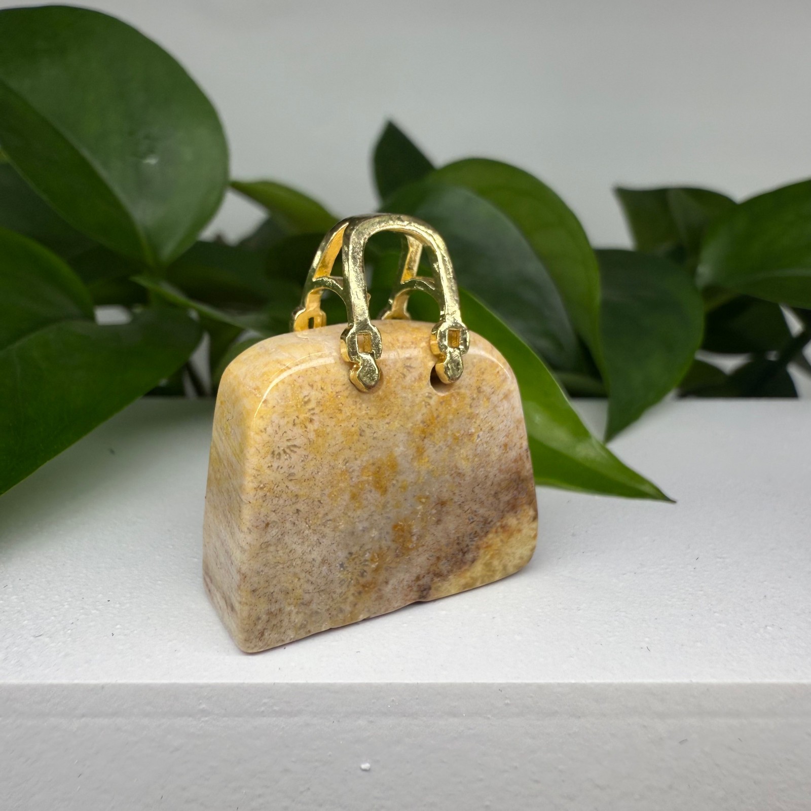 1.1LB mixed Natural Quartz carved crystal packet reiki gift decoration random
