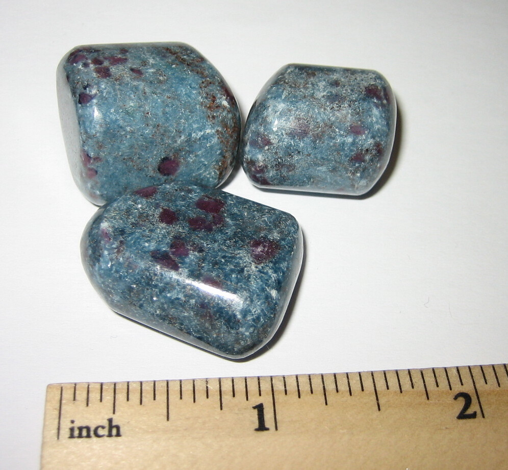 3 TUMBLED POLISHED NATURAL .8″-1.1″ RUBY KYANITE CRYSTAL STONES INDIA ~ 62.7g *2