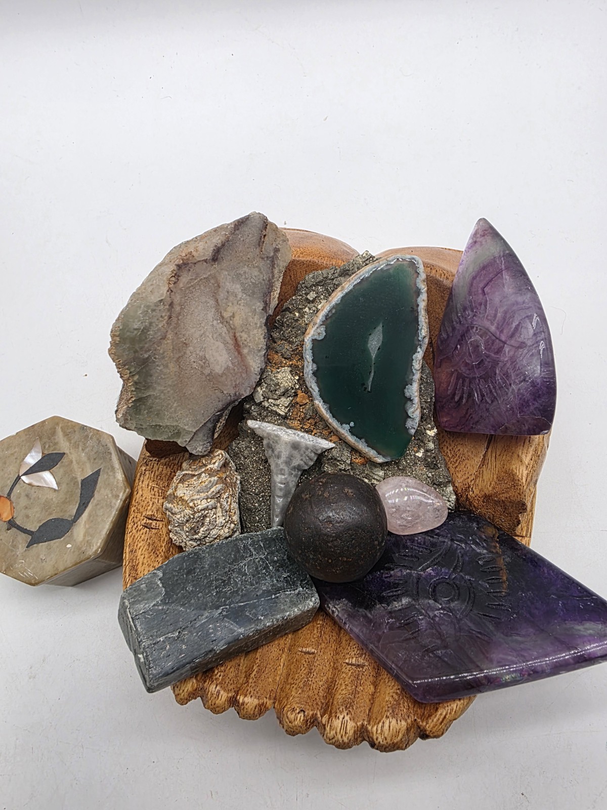 Fluorite All seeing Eye stone Wooden Hand Bowl Pyrate Gem Geode cannon ball LOT