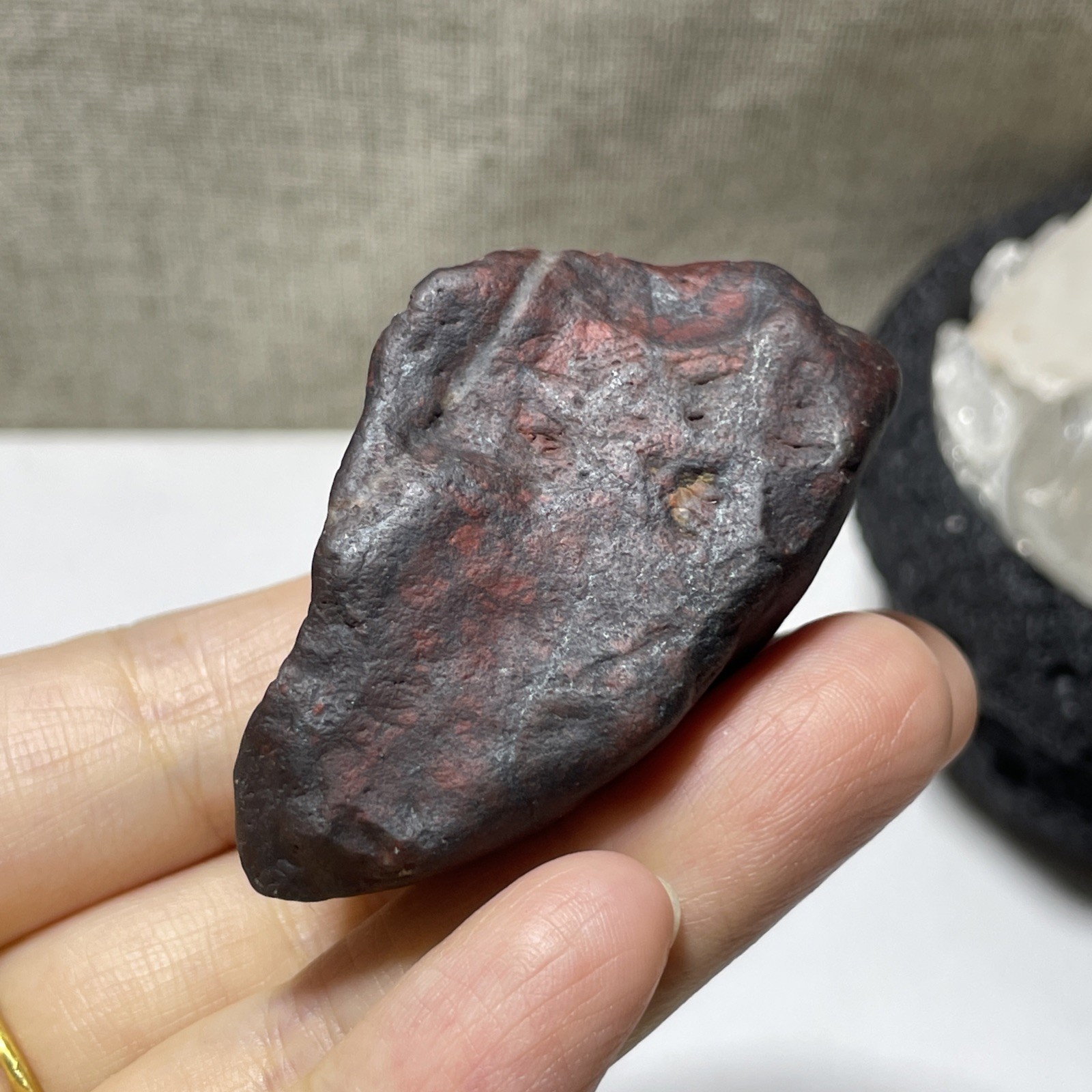62g Natural Iddingsite meteorite specimen raw stone from China a2212