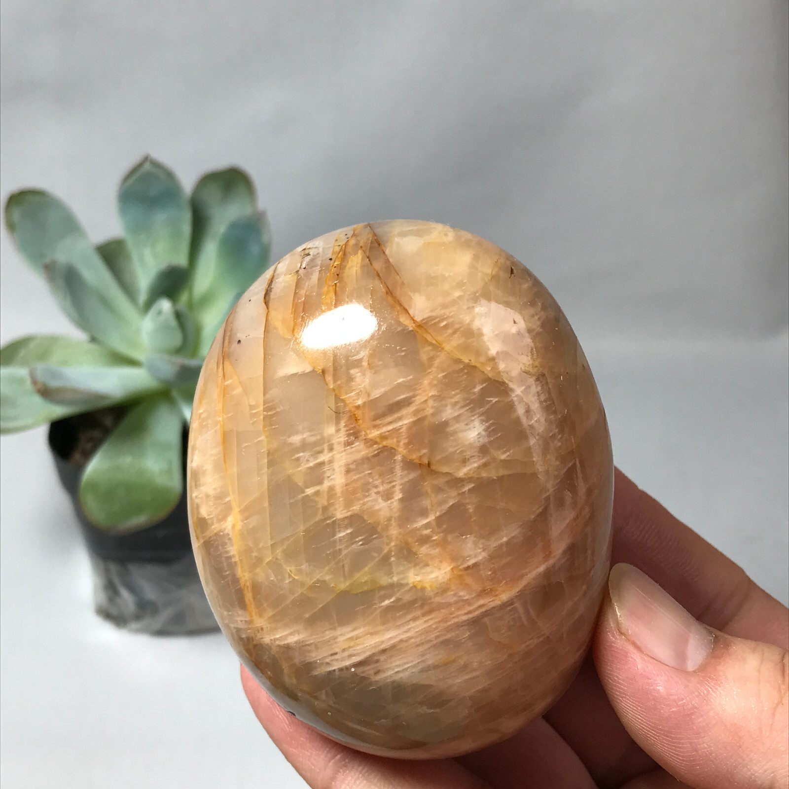 73mm Natural orange moonstone polish/rough Crystal specimens tumbled 265g g6645